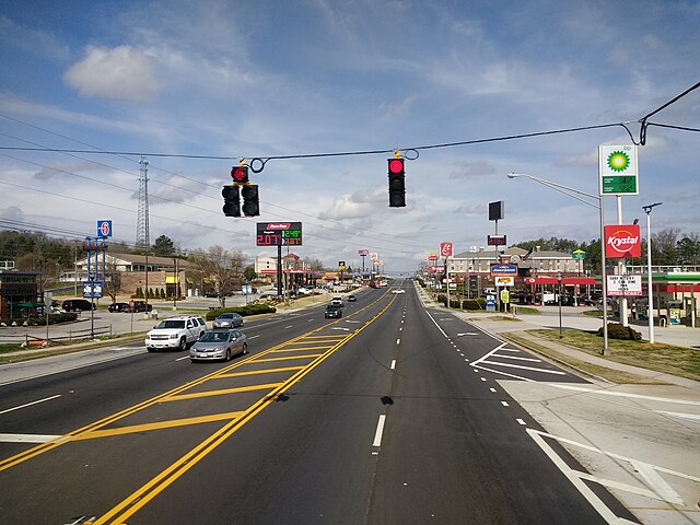 Skyline and landmark view of Commerce, Georgia