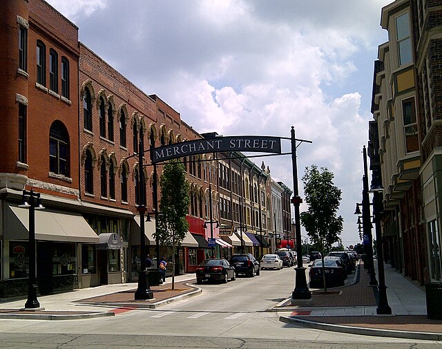 Skyline and landmark view of Decatur, Illinois