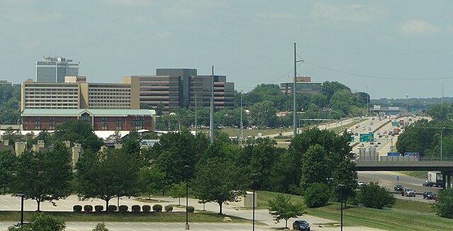 Skyline and landmark view of Topeka, Kansas